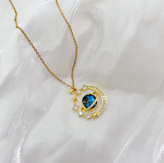 Minimalist Micro-Pavé Diamond Necklace Starlit Planet Collarbone Necklace Elegant and versatile, sophisticated yet affordable Luxurious yet niche, design-forward