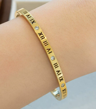 Titanium Steel Bracelet for Women Luxury Roman Numeral Diamond-Studded Bracelet Women's Light Luxury Gold-Tone Bracelet